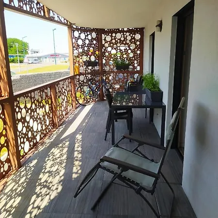 Moderne Equipe Appartamento Saint-Louis (Haut-Rhin)